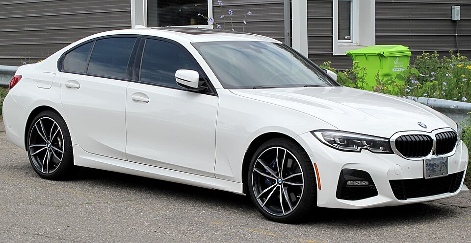 BMW 330i